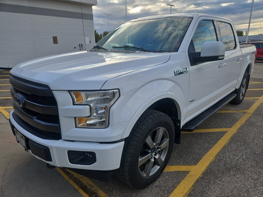 Used 2017 Ford F150 Lariat AWD/4WD image 4