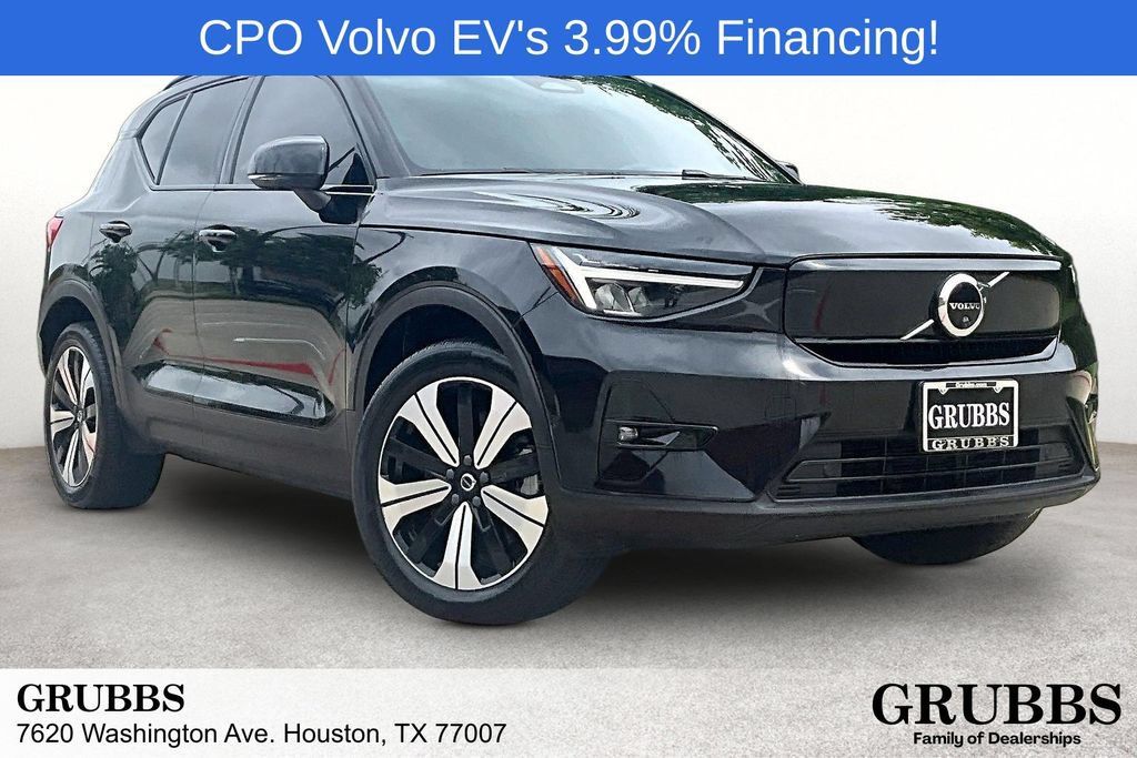 Used 2023 Volvo XC40 Recharge Plus AWD/4WD image 1