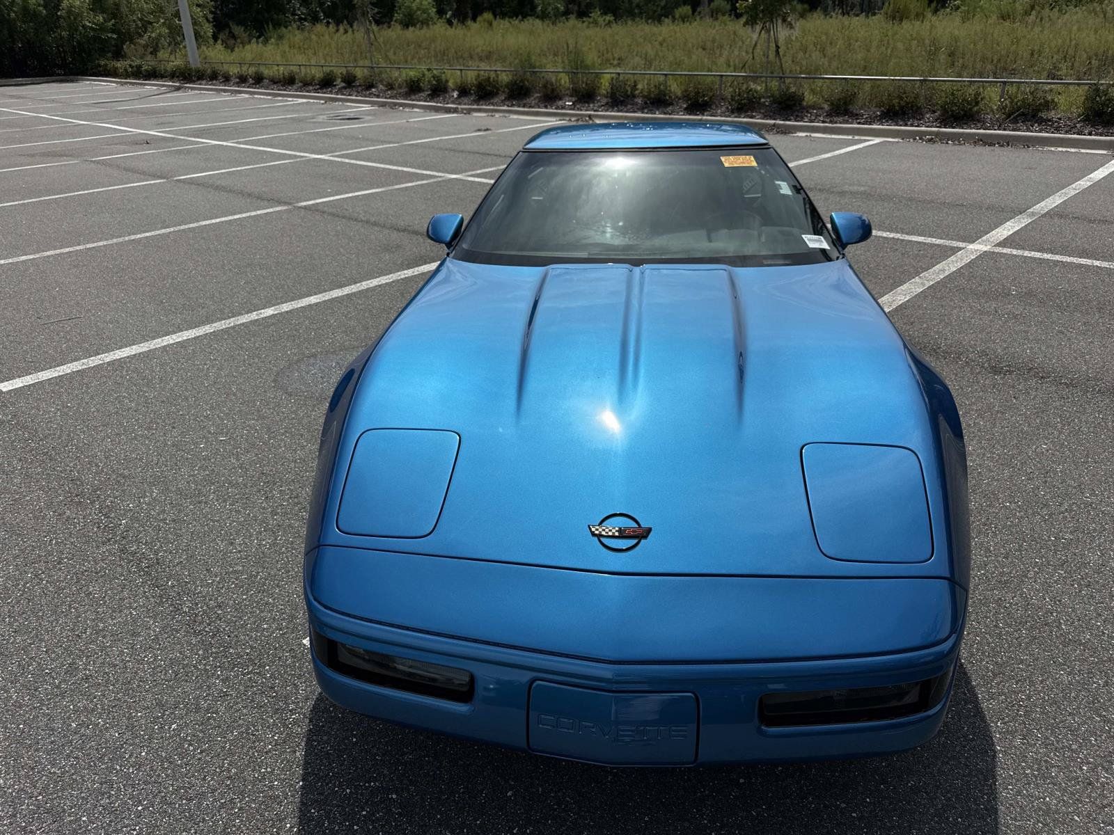 Used 1993 Chevrolet Corvette Coupe RWD image 9
