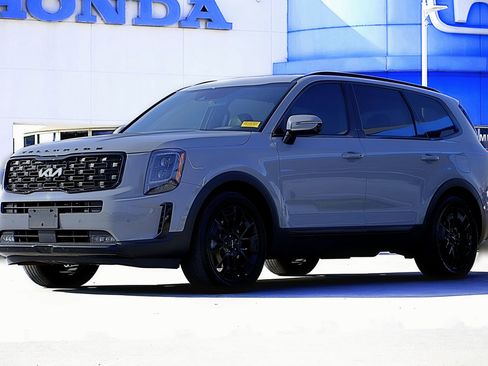 Used 2022 Kia Telluride SX w/ SX Prestige Package image 1
