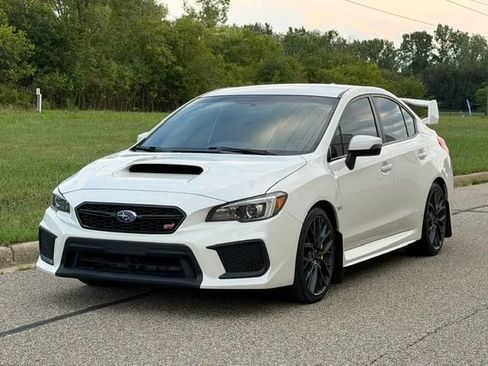 Used 2019 Subaru WRX STI AWD/4WD image 5