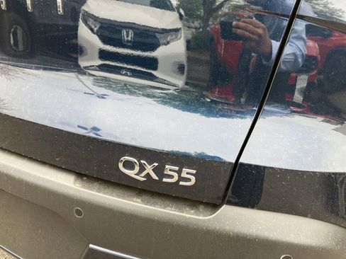 Used 2023 INFINITI QX55 Luxe w/ Cargo Package image 10