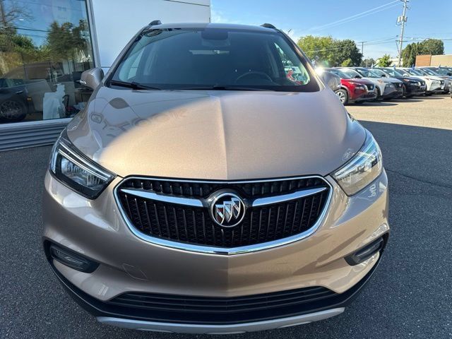 Used 2019 Buick Encore Sport Touring AWD/4WD image 3