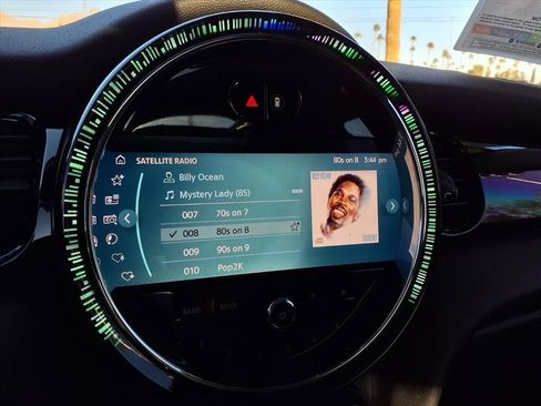 Used 2022 MINI Cooper SE image 4