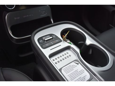 New 2026 Hyundai Ioniq 9 SEL image 30