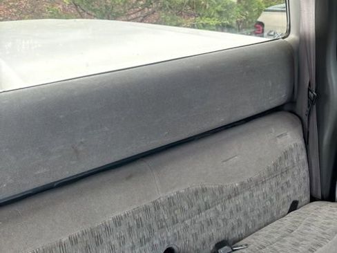 Used 1999 Ford F250 XLT image 21