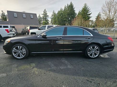 Used 2015 Mercedes-Benz S 550 S 550 4MATIC Sedan 4D image 2