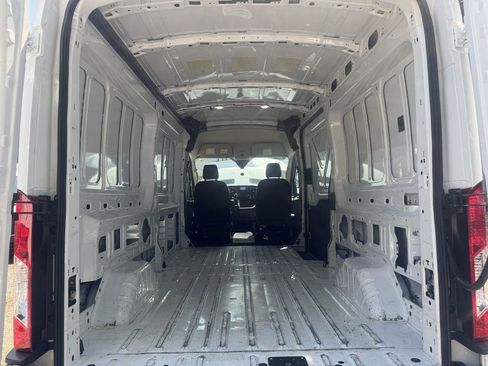 Used 2024 Ford Transit 250 148 Medium Roof Extended AWD image 14