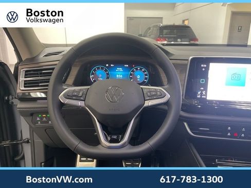 New 2025 Volkswagen Atlas SEL Premium R-Line image 10