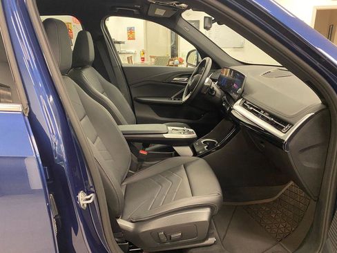 Used 2024 BMW X1 xDrive28i w/ Convenience Package image 11