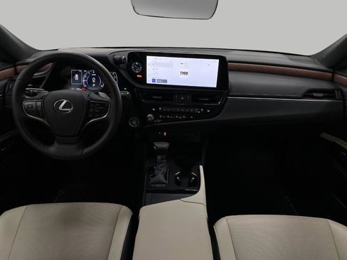 Certified 2025 Lexus ES 350 w/ Premium Package image 21