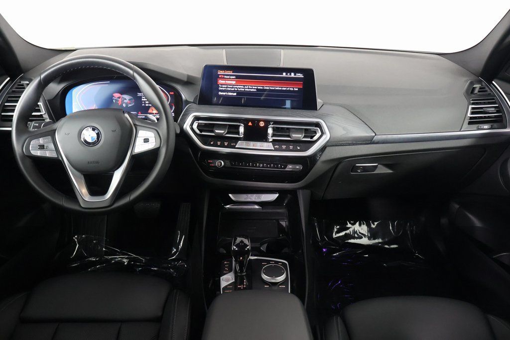 Certified 2024 BMW X3 sDrive30i w/ Convenience Package RWD image 8