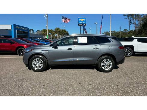 Used 2019 Buick Enclave Essence image 5