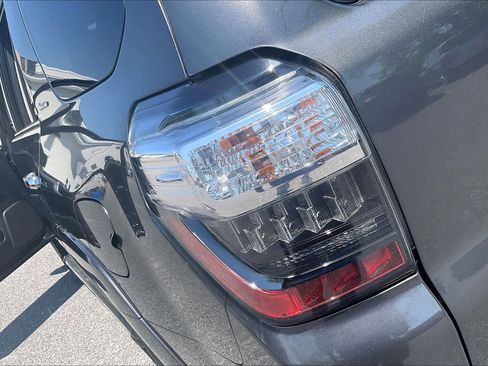 Used 2016 Toyota 4Runner Limited image 29