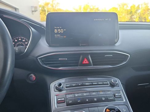 Used 2023 Hyundai Santa Fe SEL image 9