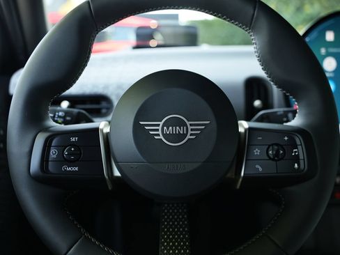 Used 2026 MINI Cooper S FWD image 31