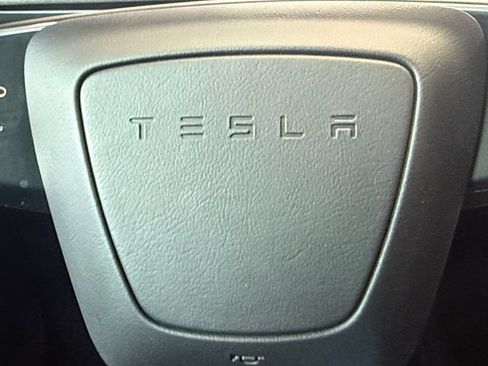 Used 2025 Tesla Model 3 RWD image 5