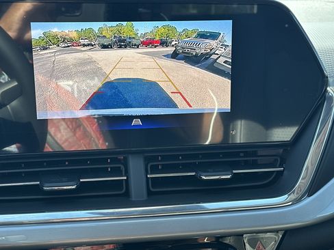 New 2026 Chevrolet Trax LT w/ Driver Confidence Package image 31