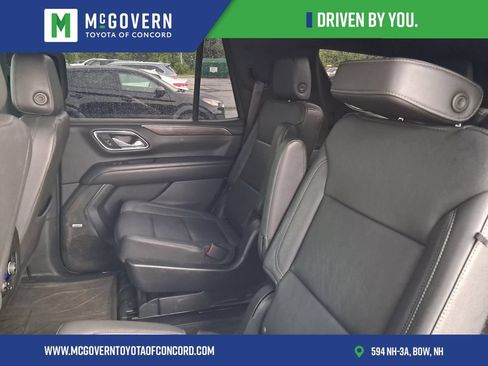 Used 2023 Chevrolet Tahoe Z71 w/ Luxury Package AWD/4WD image 19