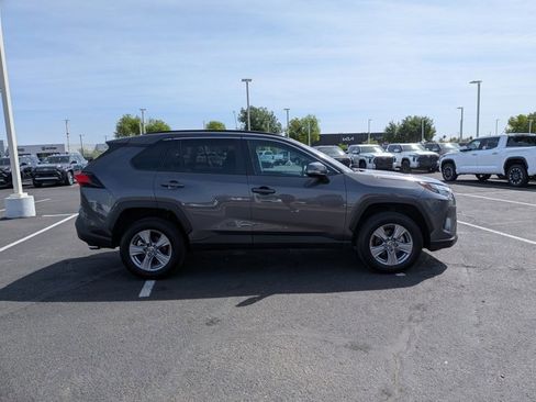 Used 2024 Toyota RAV4 XLE FWD image 4