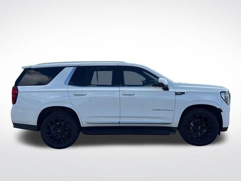Used 2022 GMC Yukon Denali AWD/4WD image 7