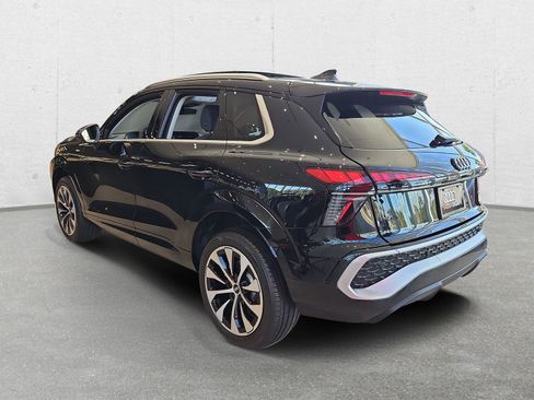 New 2026 Audi Q3 quattro 2.0T AWD/4WD image 4