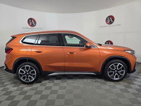 Certified 2025 BMW X1 xDrive28i w/ Premium Package image 3