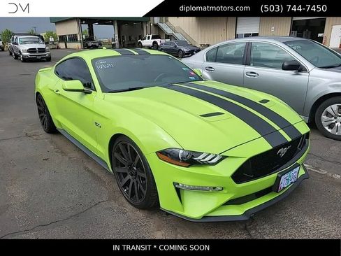 Used 2020 Ford Mustang GT RWD image 3