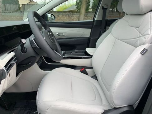 New 2026 Hyundai Tucson SEL image 12
