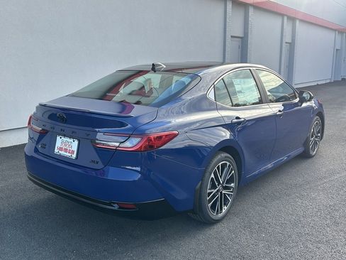 New 2026 Toyota Camry XLE image 5