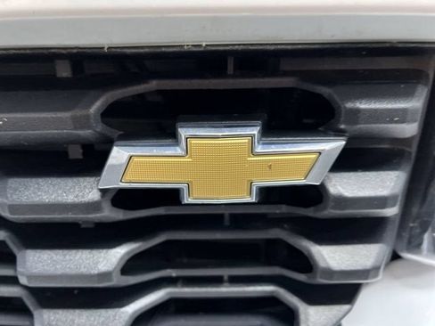 Used 2021 Chevrolet Silverado 1500 Custom w/ Safety Confidence Package AWD/4WD image 30