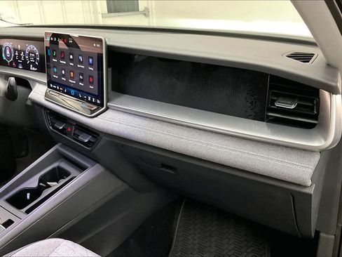 New 2026 Volkswagen Tiguan S image 27