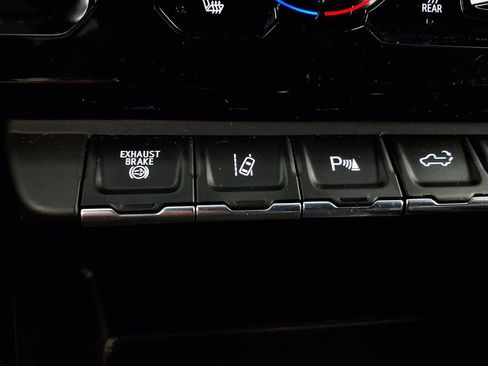 Used 2024 GMC Sierra 2500 AT4X AWD/4WD image 21