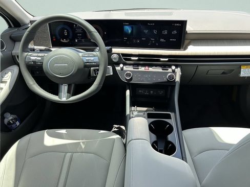 New 2026 Hyundai Sonata SEL FWD image 17