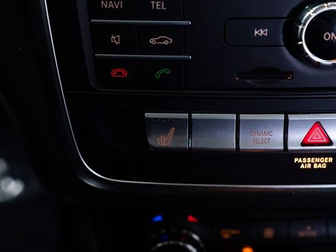 Used 2019 Mercedes-Benz CLA 250 CLA 250 image 14