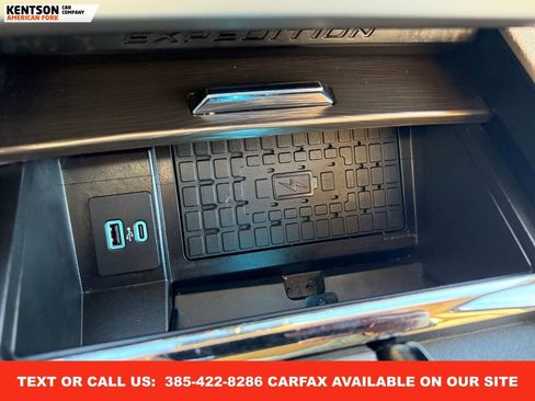 Used 2024 Ford Expedition Limited image 28