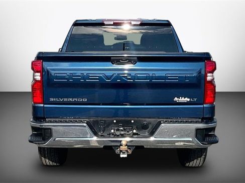 Used 2022 Chevrolet Silverado 1500 LT image 4