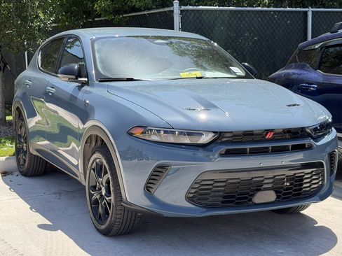 Certified 2024 Dodge Hornet GT w/ GT Blacktop Package AWD/4WD image 13