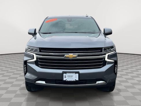 Used 2022 Chevrolet Tahoe LT w/ Luxury Package AWD/4WD image 2