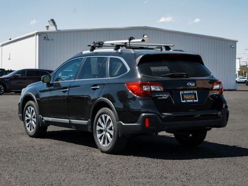 Used 2019 Subaru Outback 2.5i Touring w/ Protection Package #1 AWD/4WD image 7
