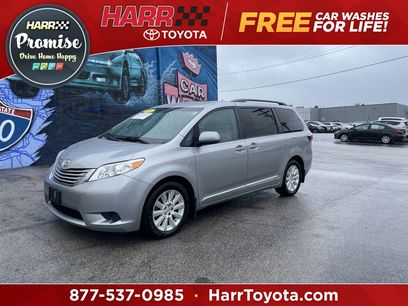 Used 2016 Toyota Sienna LE w/ Protection Package