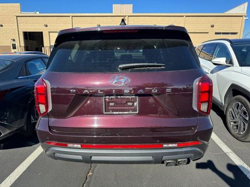 Used 2024 Hyundai Palisade SEL image 3
