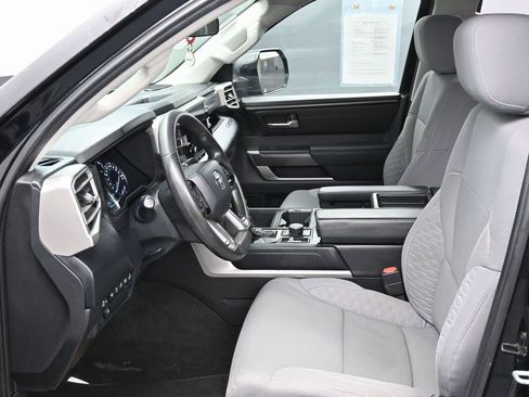 Used 2022 Toyota Tundra SR5 image 17