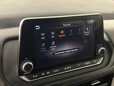 Used 2024 Nissan Rogue SV FWD image 25