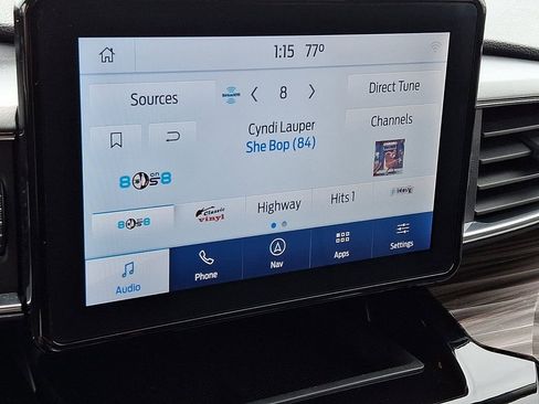 Certified 2021 Ford Explorer Limited w/ Equipment Group 301A image 18