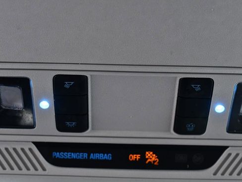 Used 2025 Ford Mustang Mach-E Premium w/ Sport Appearance Package image 32