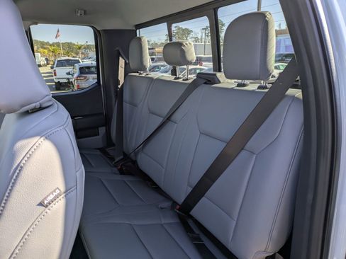 New 2026 Ford F250 XL AWD/4WD image 15