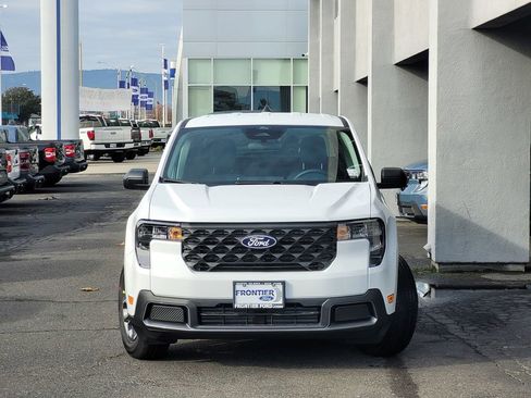 New 2026 Ford Maverick XLT FWD image 34