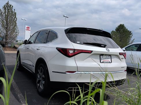 Used 2024 Acura MDX SH-AWD w/ Technology Package image 5