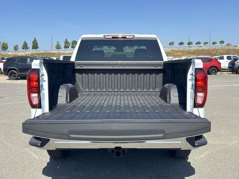 New 2026 GMC Sierra 1500 Pro w/ Pro Value Package AWD/4WD image 26